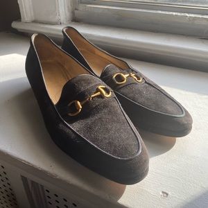 SOLD: Gucci vintage suede loafers